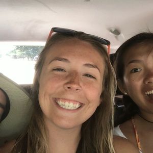 Meet your Posher, Lindsey